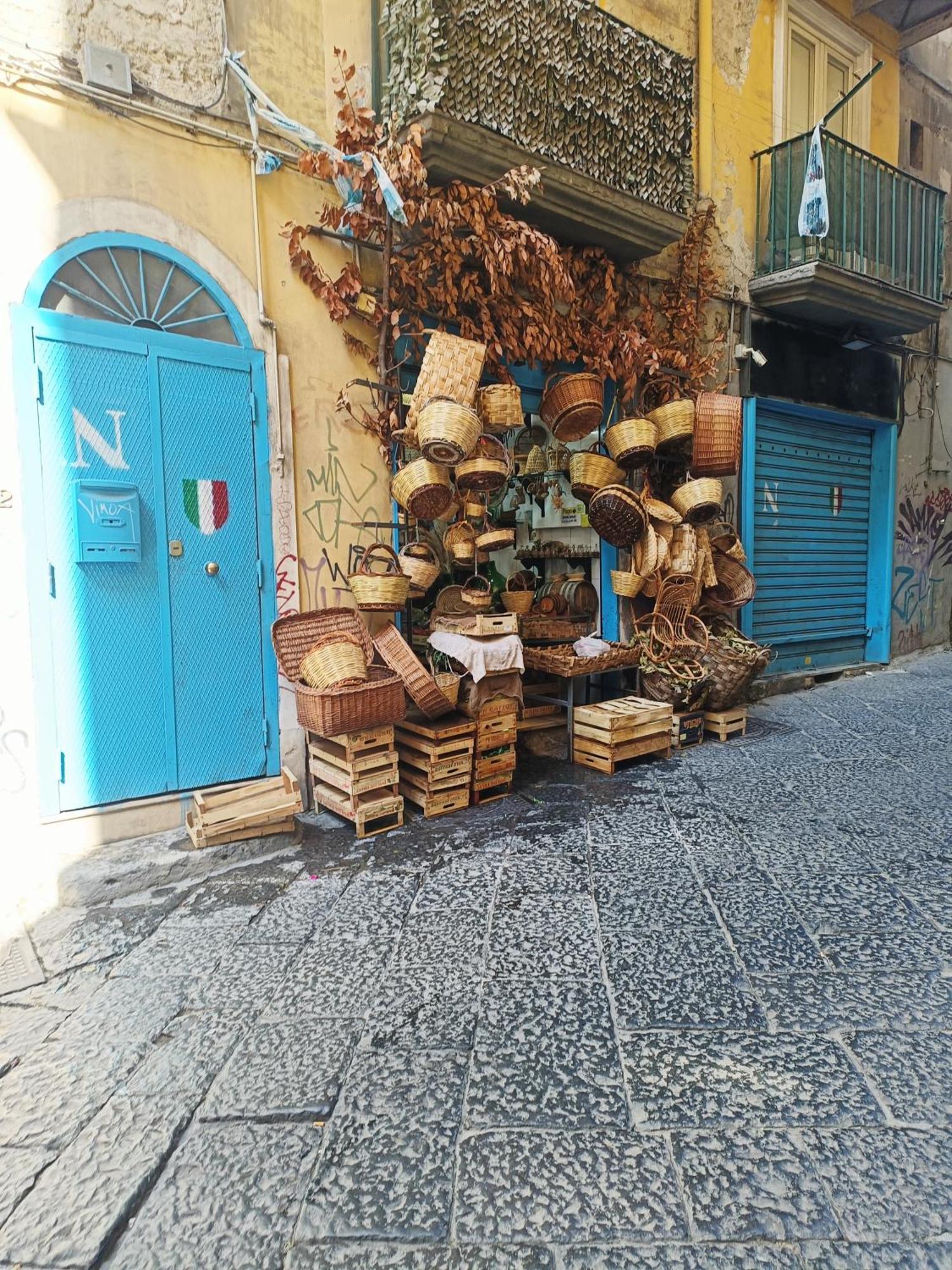 Storico House Lejlighed Napoli Eksteriør billede
